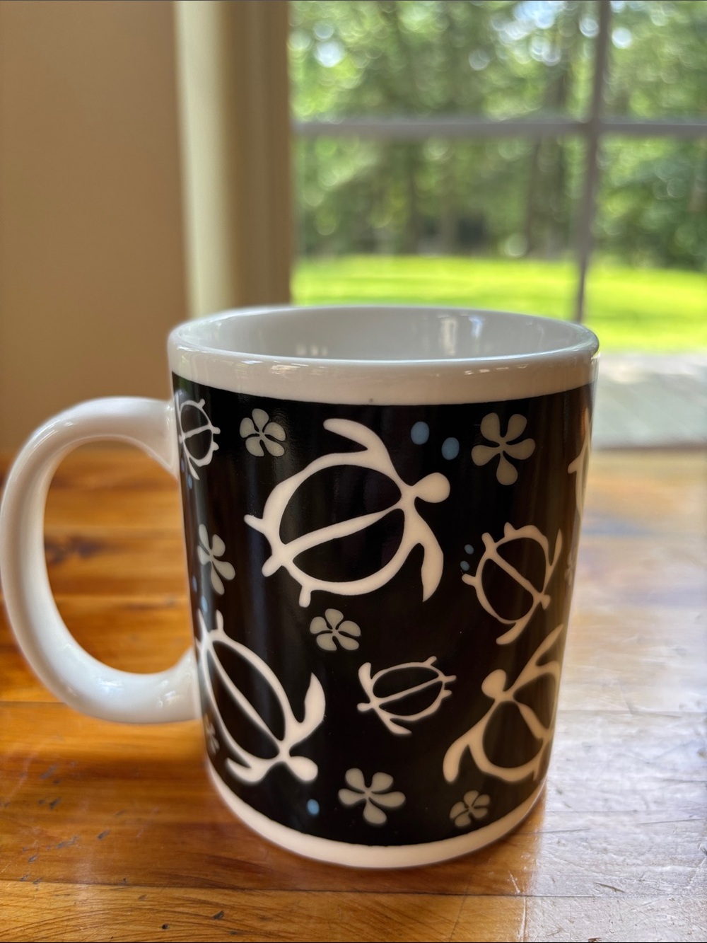 Ceramic Honu Sea Turtle Black Mug Designed In Hawaii By Maui Pacific Traders - Picture 3 of 7